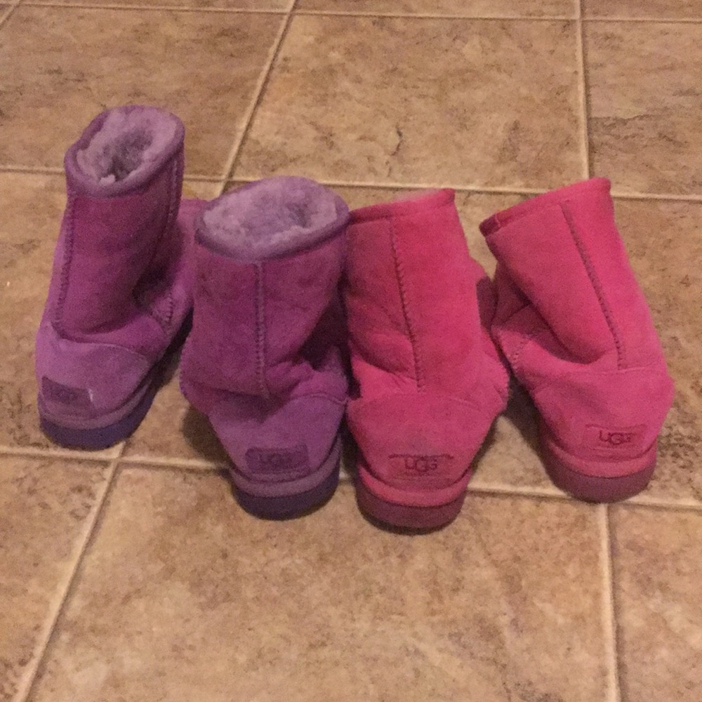 2 ugg - Picture 2 of 2